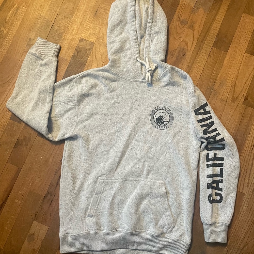 San Diego Surfing California Graphic Hoodie – Heather Gray size small